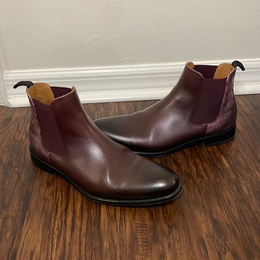 Taft Oxblood Chelsea Boots (sz 43) - like new